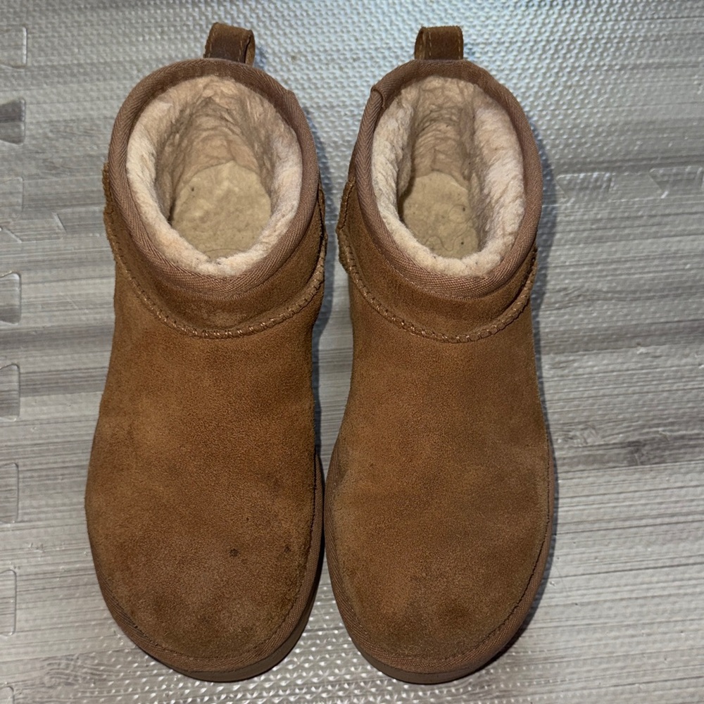 Ugg mini platform boots